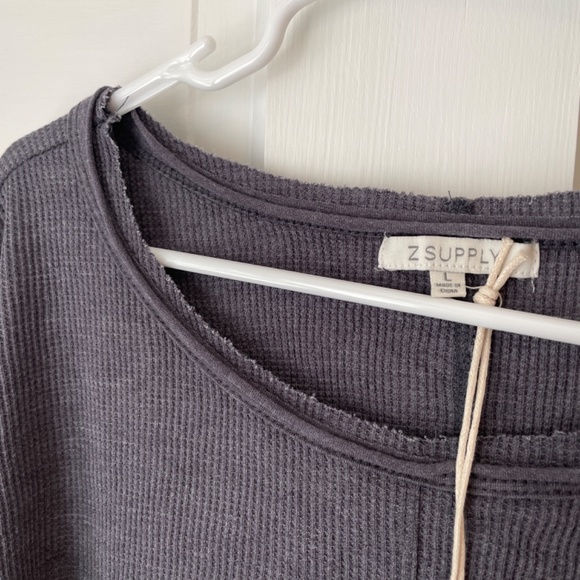 Z Supply Thermal Top NWT - Picture 2 of 6